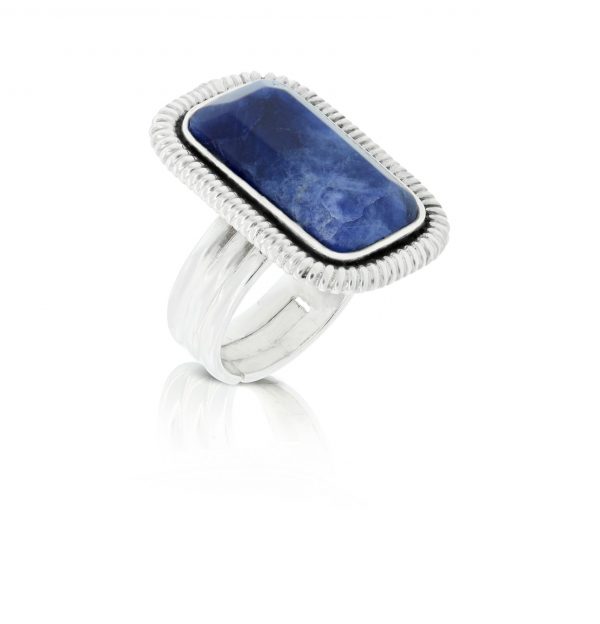 Allure Ring