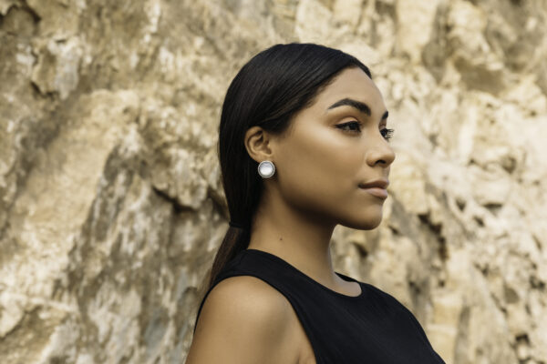 Regal Earrings Round - Image 5