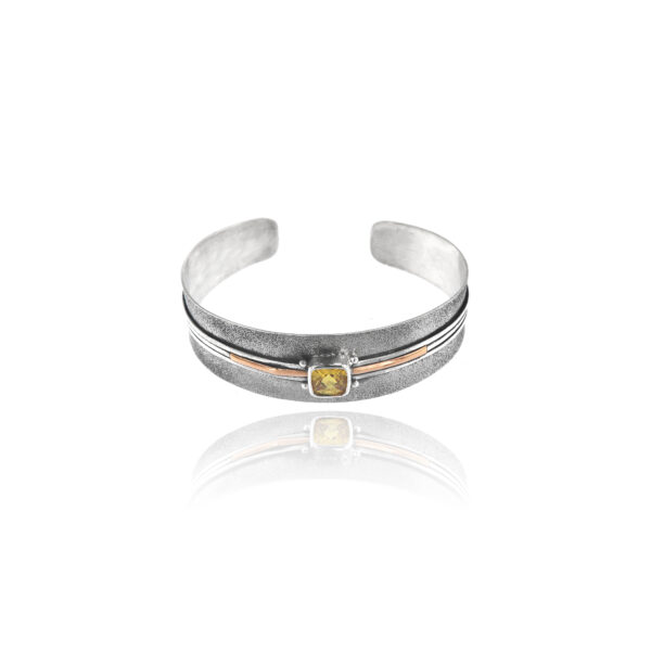 Touch of Gold Bracelet- Topaz 18k